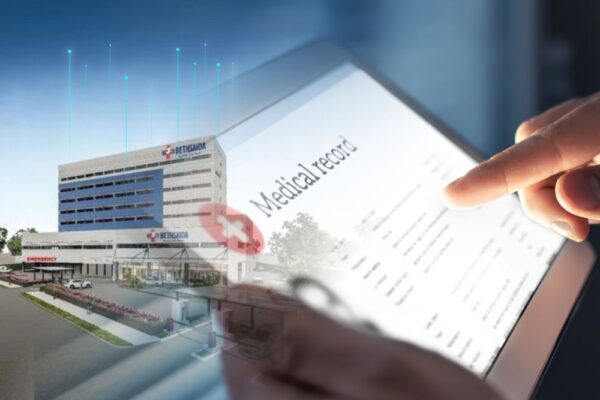 Bedah Teknologi Canggih Bethsaida Hospital Serang: Era Baru Pelayanan Kesehatan Digital Telah Tiba di Banten Ilustrasi Tampilan Electronic Medical Record dan Latar Belakang Sebuah Rumah Sakit